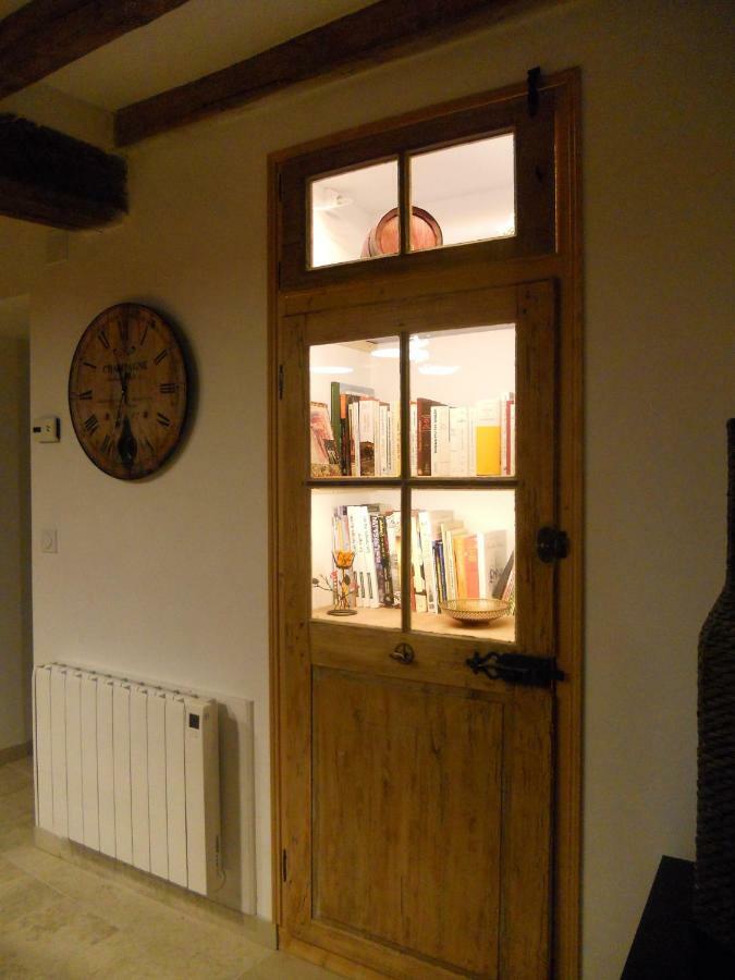 Gite La Nuit Etoilee Chez Champagne Mathelin Mareuil-le-Port Zewnętrze zdjęcie